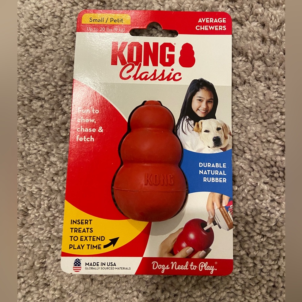 KONG classic dog toy small